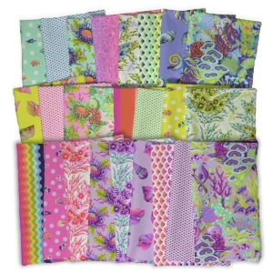 Floral Reef Fat Quarter Bundle (25 Pieces)